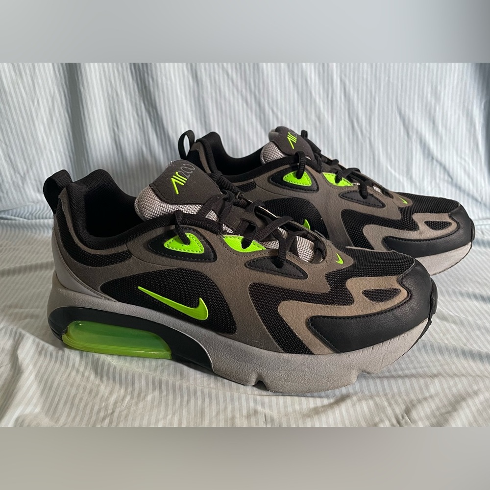 Air max 200